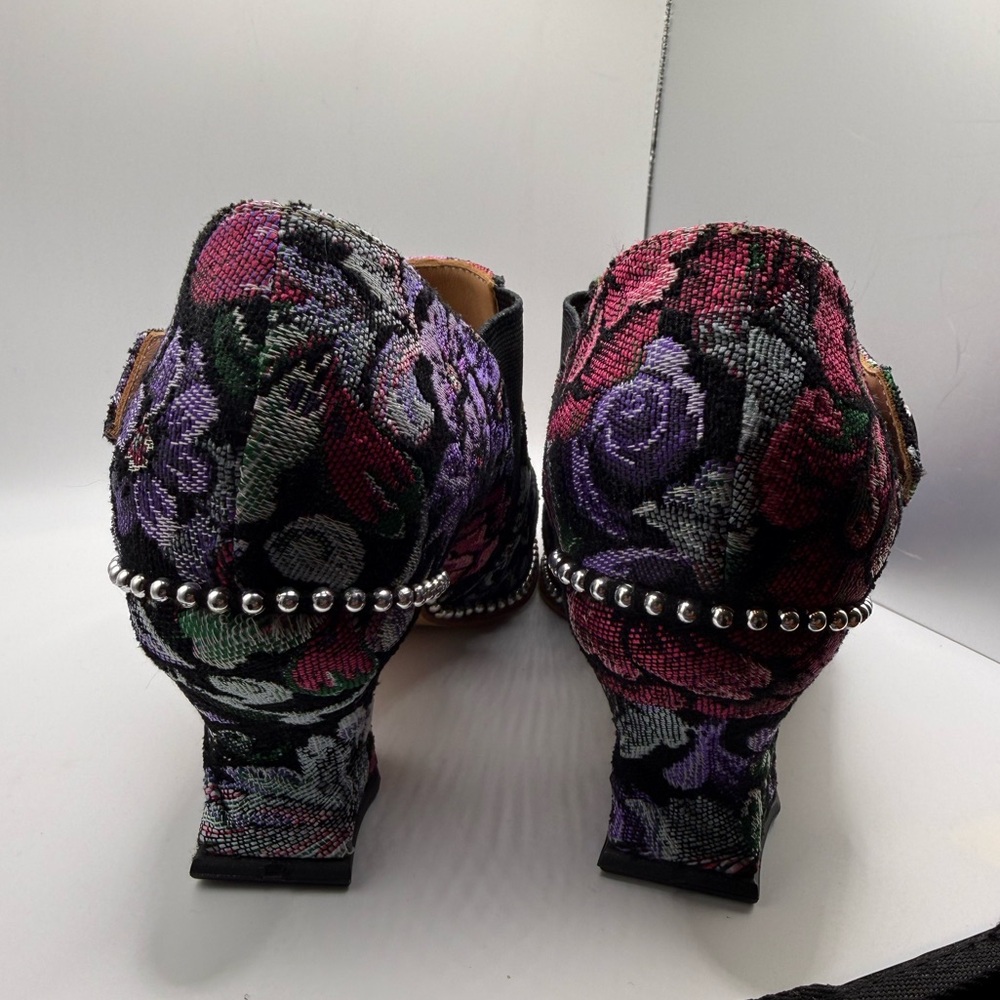 John Fluevog Classy Lili Tapestry floral embroidered heels - Picture 7 of 8